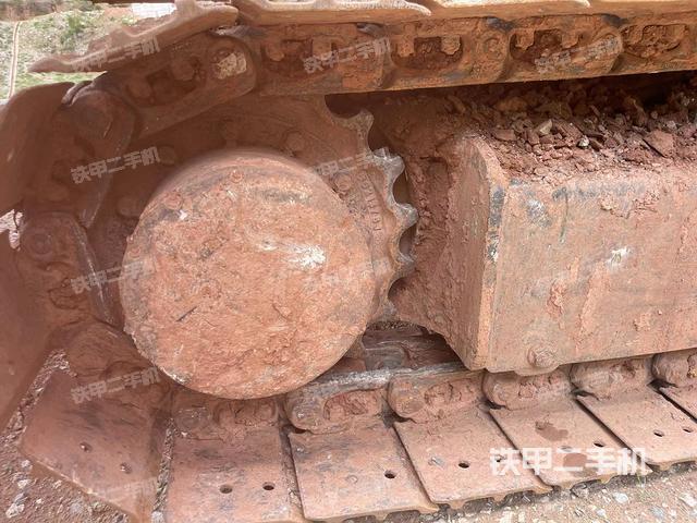 单侧履带整体（整机外观）