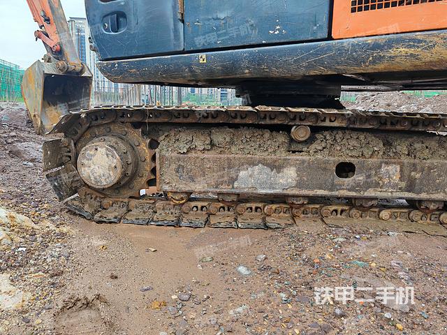 单侧履带整体（整机外观）