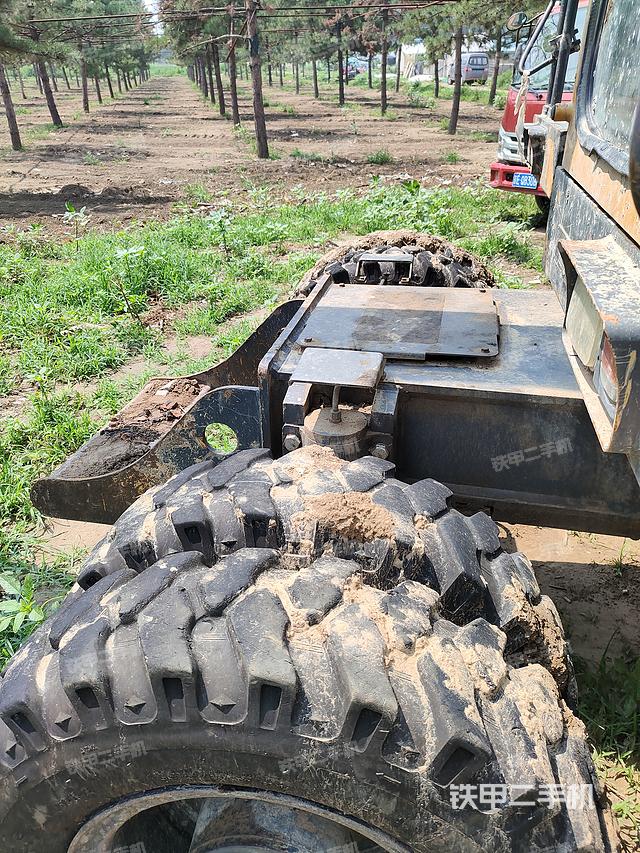 单侧履带整体（整机外观）