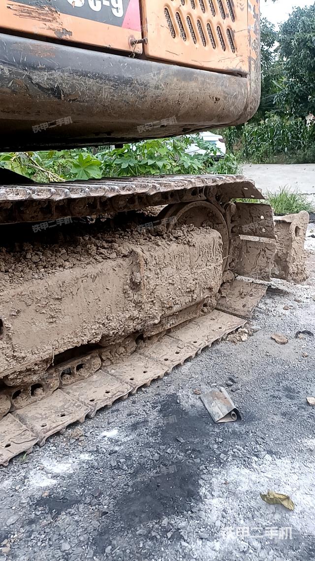 驾驶室整体（整机外观）