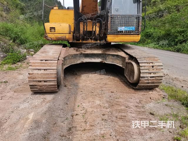 轉盤和下車架正前（工作和回轉裝置）