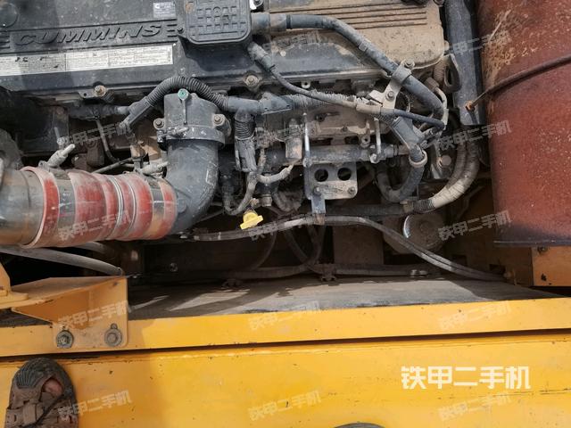 氣門室蓋螺絲特寫（上車部件）