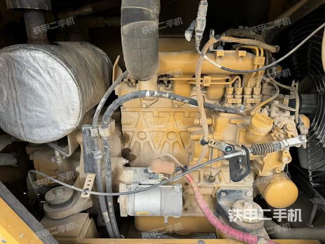 发动机整体俯视（整机外观）