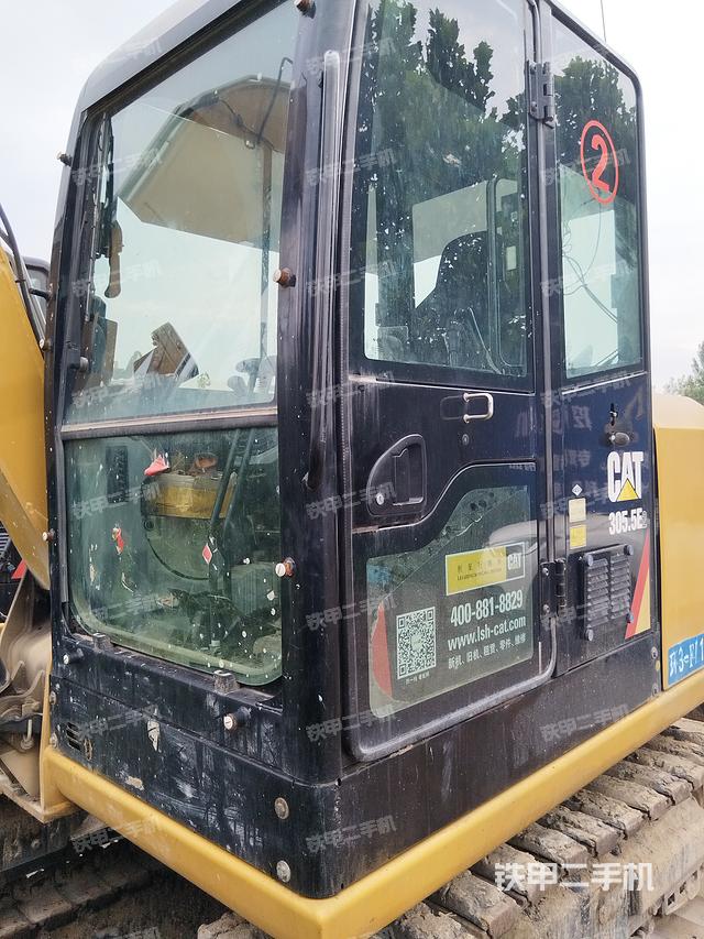 卡特彼勒CAT®305.5E2 小型液压挖掘机