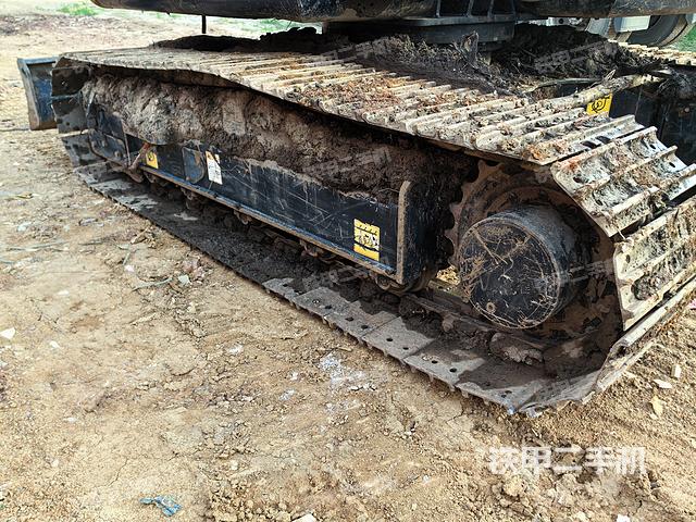 单侧履带整体（整机外观）