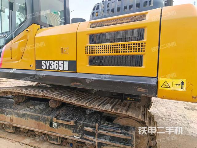 驾驶室整体（整机外观）