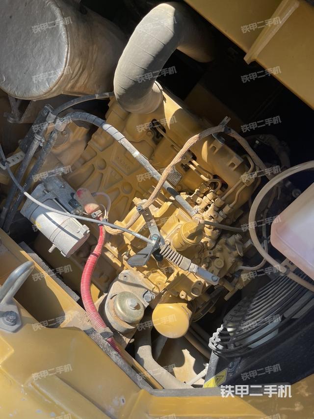 发动机整体俯视（整机外观）