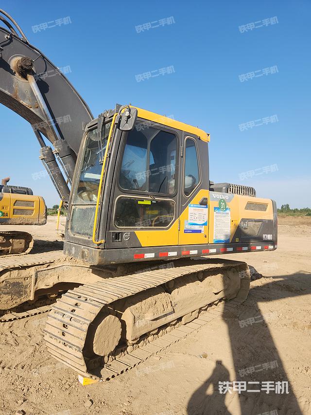 驾驶室整体（整机外观）