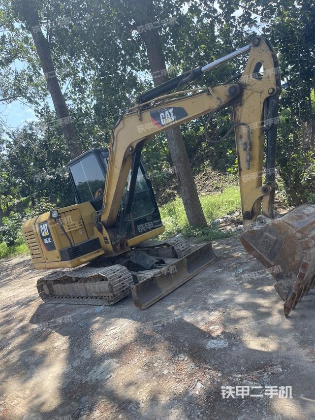 卡特彼勒CAT®305.5E2 小型液压挖掘机