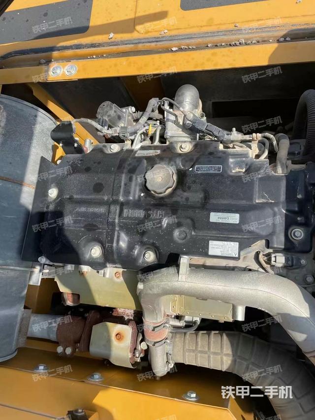 发动机整体俯视（整机外观）