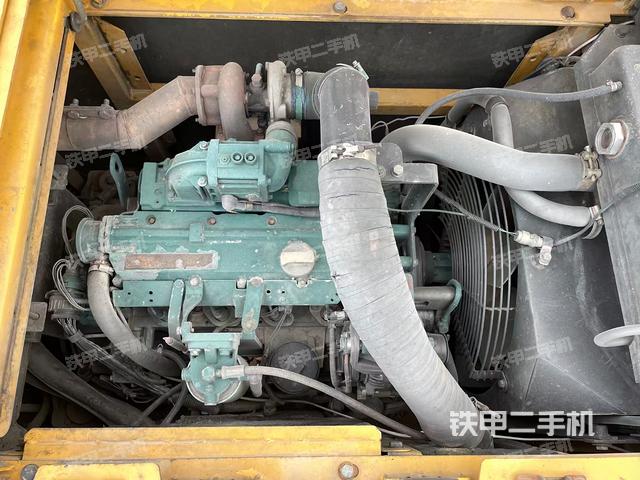 发动机整体俯视（整机外观）