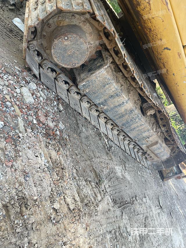 单侧履带整体（整机外观）