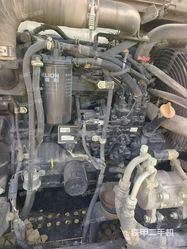 发动机整体俯视（整机外观）