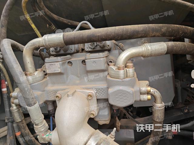 液壓泵室（大件艙室）