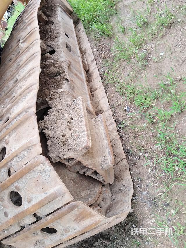 单侧履带整体（整机外观）