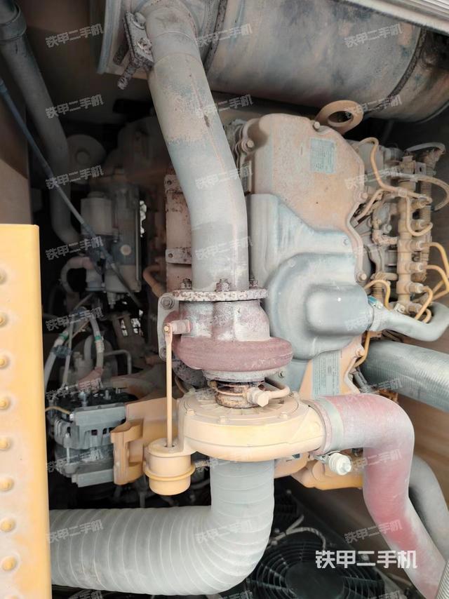 发动机整体俯视（整机外观）