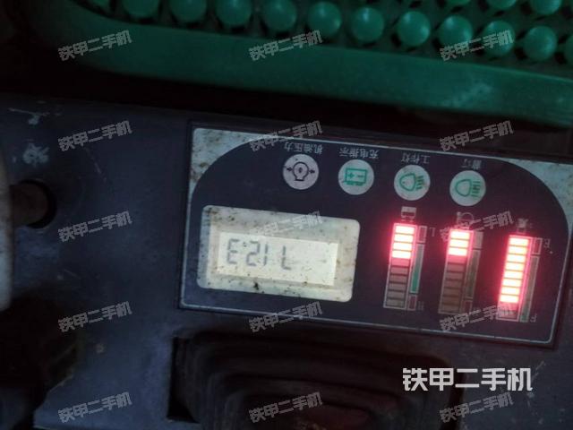 驾驶室整体（整机外观）