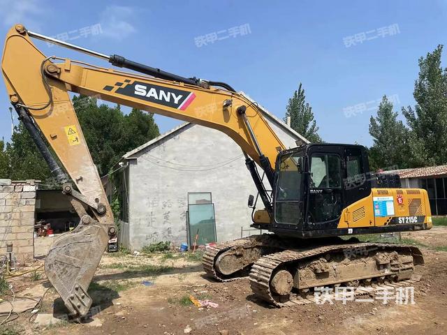 三一重工SY200C挖掘机