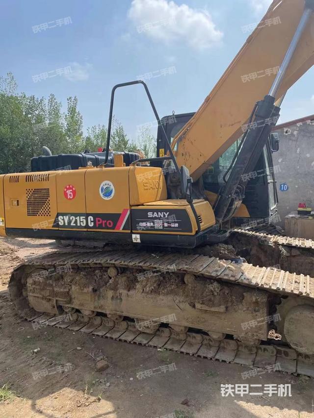 驾驶室整体（整机外观）