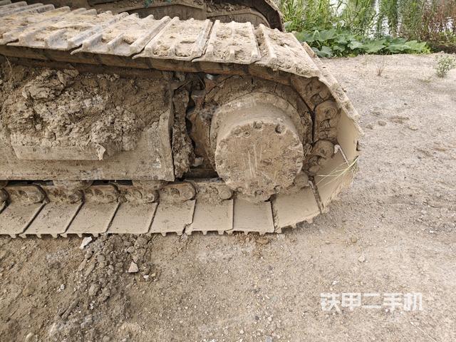 左驅(qū)動(dòng)輪（行走機(jī)構(gòu)）