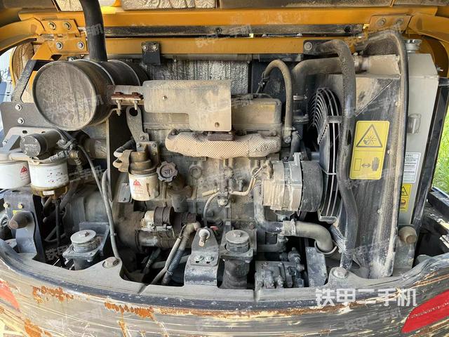 发动机整体俯视（整机外观）