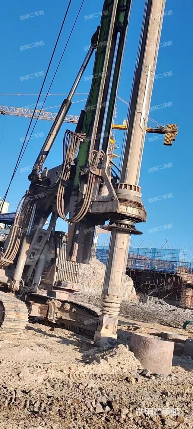 整机左侧（设备外观及核心部件）