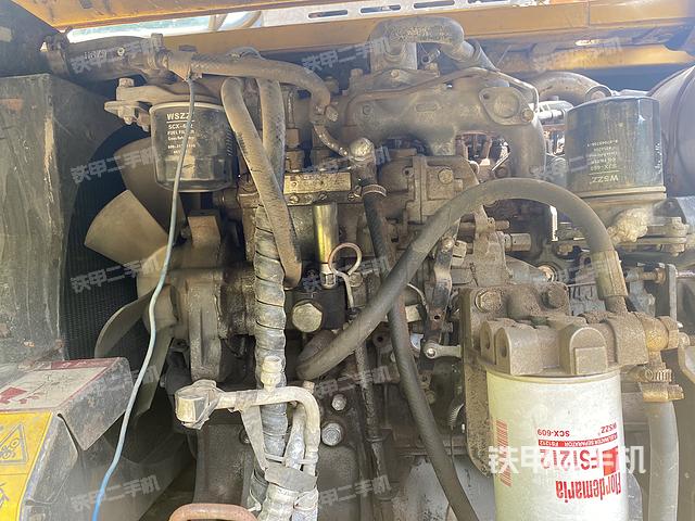 发动机整体俯视（整机外观）