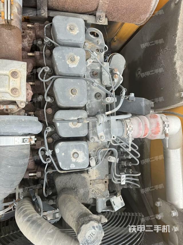 发动机整体俯视（整机外观）