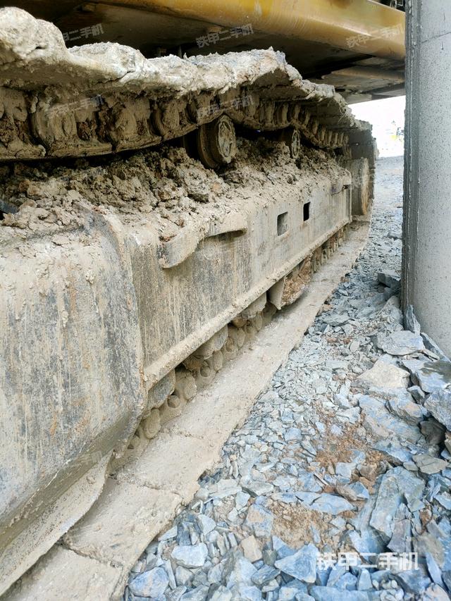 右側(cè)履帶整體（行走機(jī)構(gòu)）