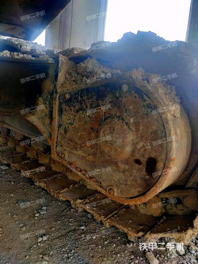 左側(cè)行走馬達(dá)蓋板（行走機(jī)構(gòu)）