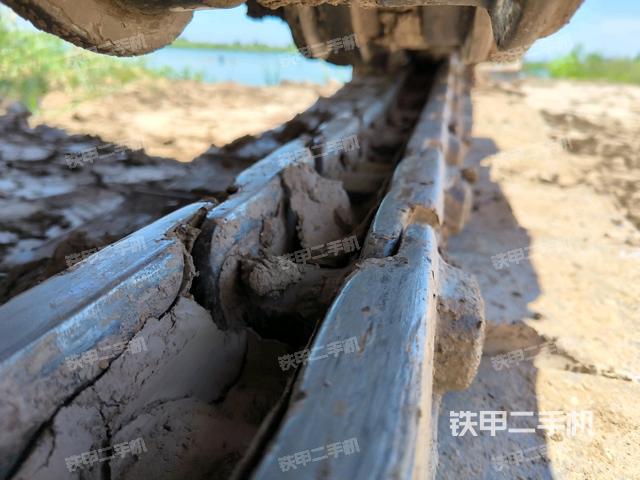 右驅(qū)動輪(行走機構(gòu)) 右驅(qū)動輪(行走機構(gòu))