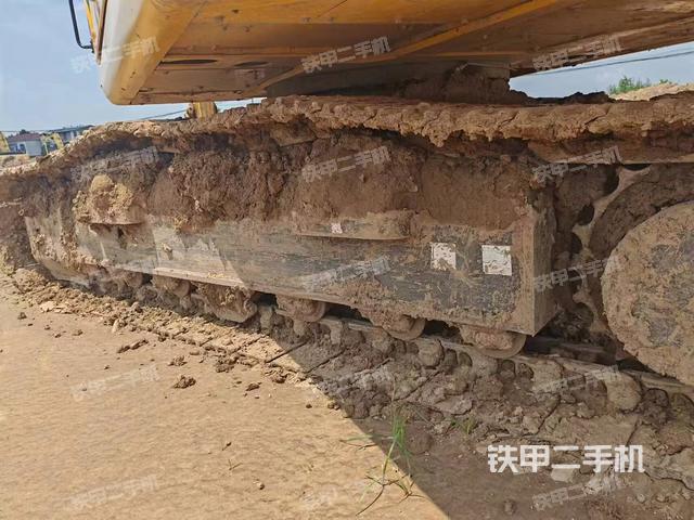 单侧履带整体（整机外观）