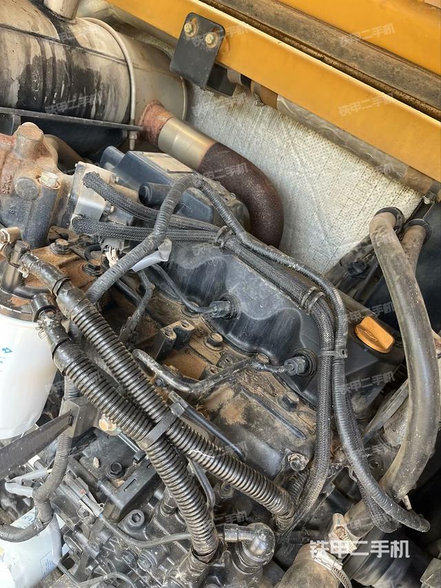 发动机整体俯视（整机外观）