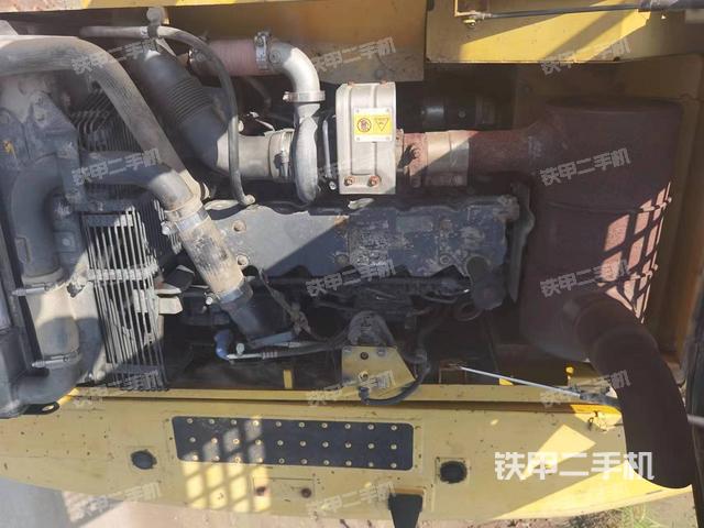 发动机整体俯视（整机外观）