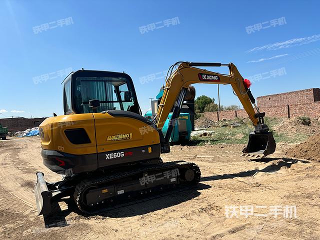 整机右后45°（整机外观）