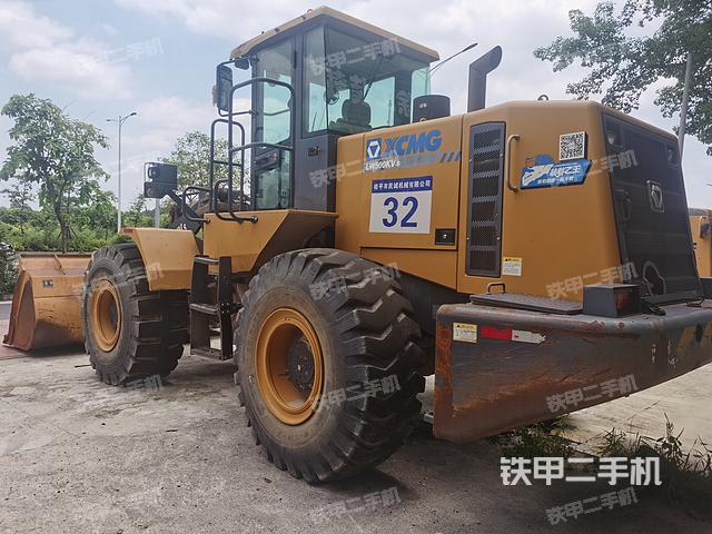 工作装置整体（整机外观及大件）