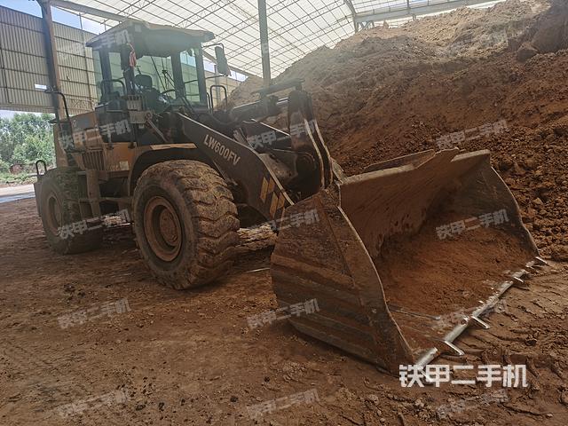 整机右后45°（整机外观及大件）