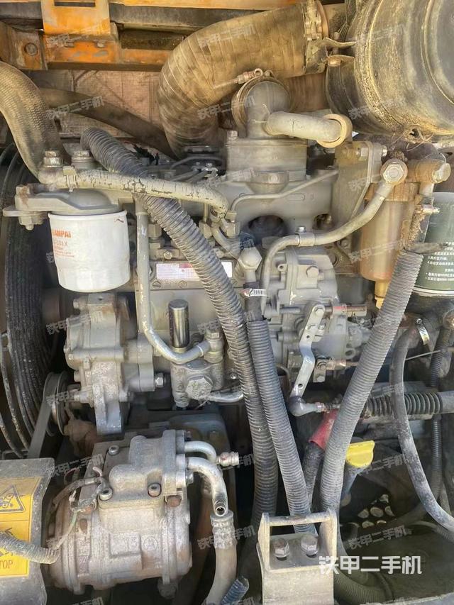 发动机整体俯视（整机外观）