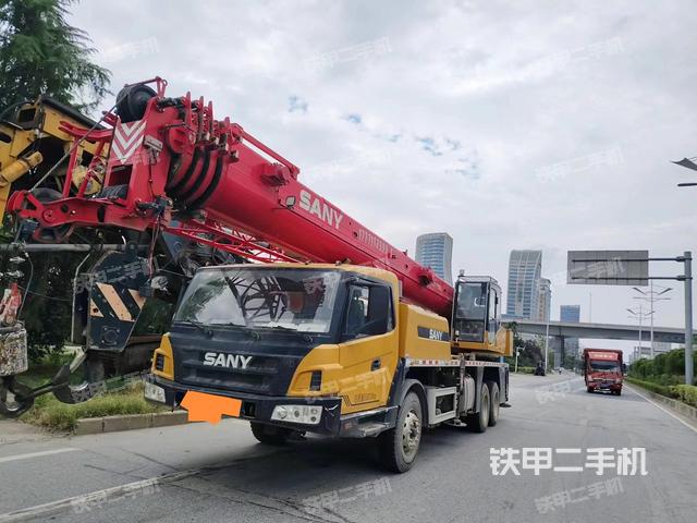 整机右后45°（设备外观及核心部件）