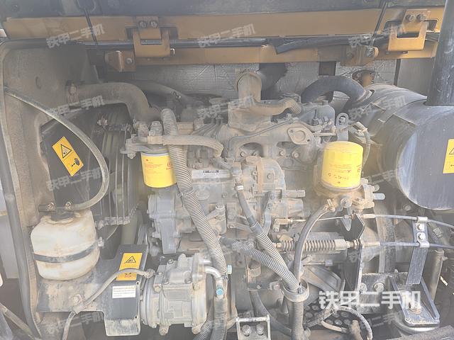 发动机整体俯视（整机外观）