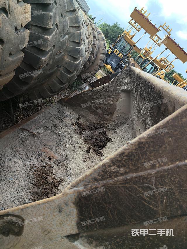 工作装置整体（整机外观及大件）