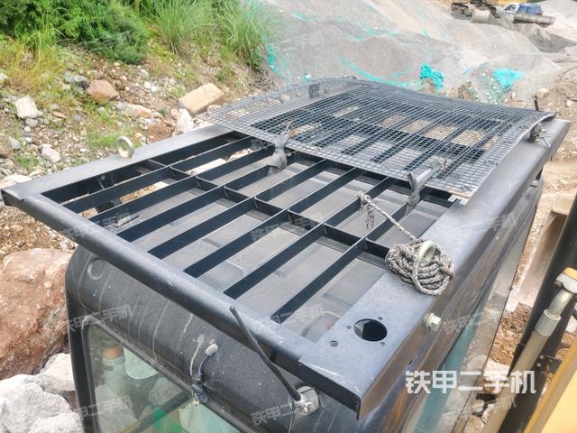 驾驶室顶部俯视（上车部件）