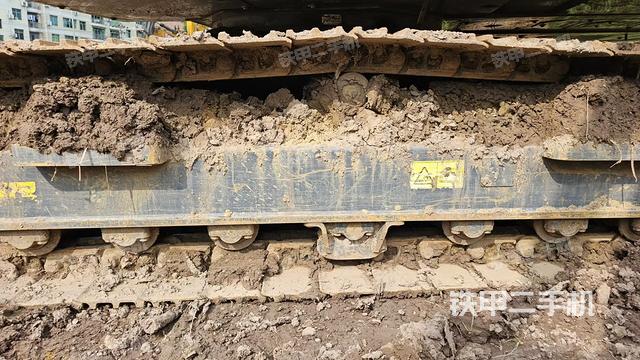 单侧履带整体（整机外观）