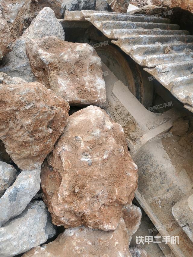 左导向轮（行走机构）