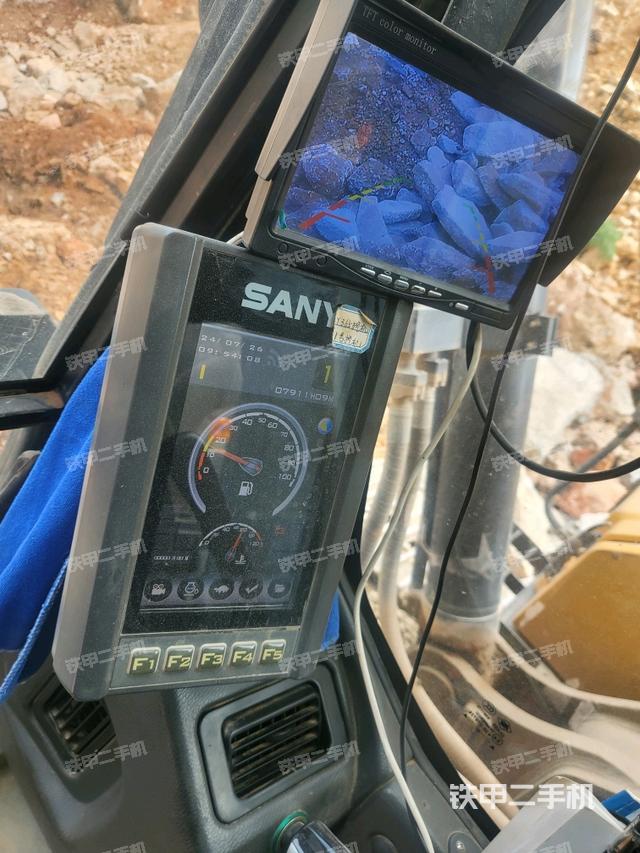 显示屏 （驾驶室部分）