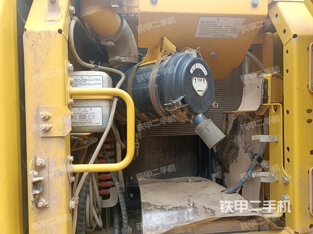 液压泵斜45 左（大件舱室）