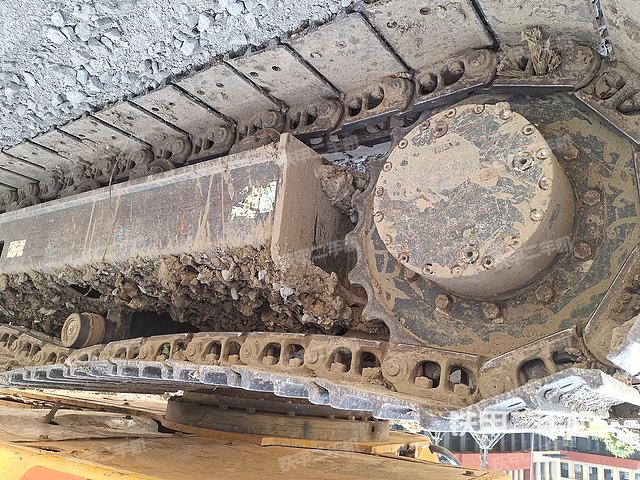 单侧履带整体（整机外观）