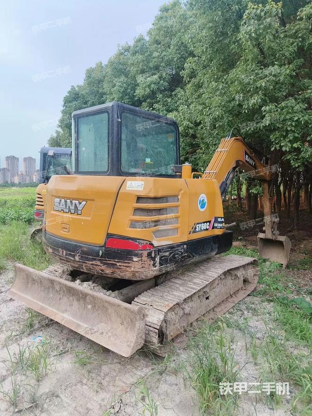 整机右后45°（整机外观）