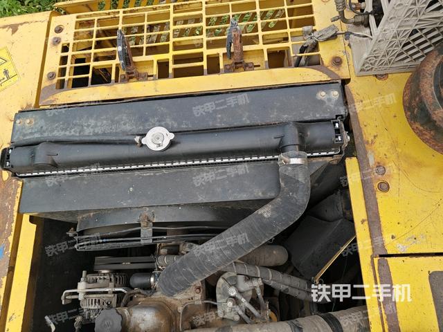 水箱+風(fēng)扇特寫(xiě)（上車(chē)部件）