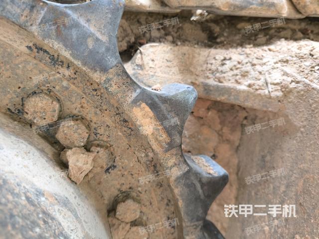 右側履帶整體（行走機構）